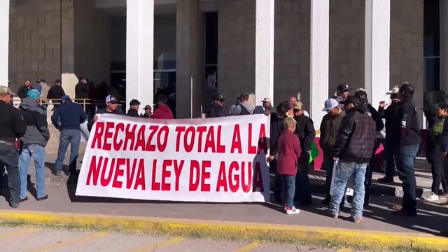 Agricultores mexicanos bloquean aduanas fronterizas en Ciudad Juárez en medio del paro nacional