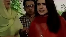 Yumna_Zaidi___Funny_Scene__Pyaar_Ke_Sadqay_drama___#pyarkesadqay_#shorts_#yumnazaidi(360p)