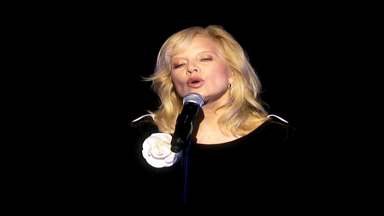 SYLVIE VARTAN — LA CHANTEUSE A 2O ANS — (SERGE LAMA / ALICE DONA) | SYLVIE VARTAN A L’OLYMPIA BRUNO COQUATRIX | 2009