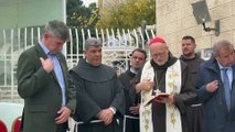 El papamóvil de Francisco se convierte en clínica para los niños de Gaza