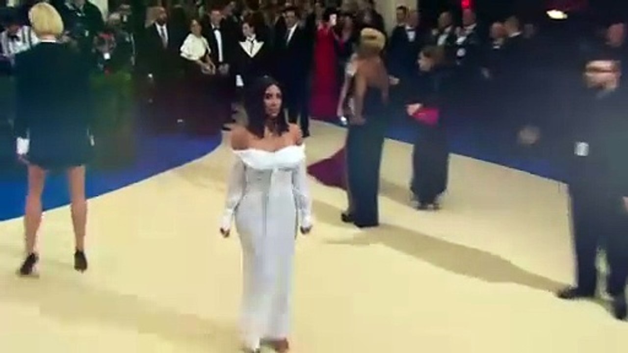 Kim Kardashian Confesses To Laser Treatment To ‘Erase’ Wrinkles After Denying Botox