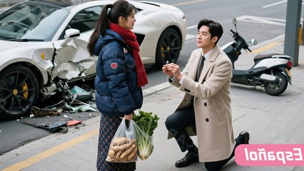 Una joven humilde salva a un desconocido y descubre que es un poderoso CEO | Drama español