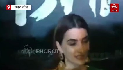 काशी पहुंचे फ़िल्म 'तेरे इश्क़ में' के स्टारकास्ट; गंगा आरती में हुए शामिल, कीर्ति सेनन बोलीं- महादेव की कृपा बनी रहे