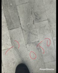 YO NO FINGO NO SOY FALSO NO SOY HIPÓCRITA NO SOY MENTIROSO NO ME AVIENTO LÁGRIMAS DE COCODRILO NO ME HAGO VICTIMA PARA QUE ME QUIERAN  NO ME HAGO EL NIÑO BUENO Y NO JUEGO A SER DIOS A MI SALEN LAS COSAS LLEGANDO A ESTÁ CIUDAD LO NATURAL ES LO MEJOR