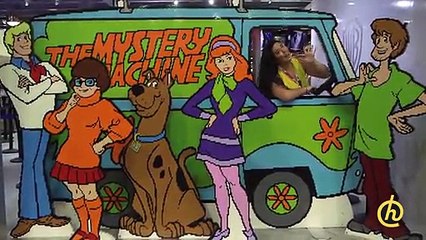 Comic-Con 2015 Warner Bros Booth