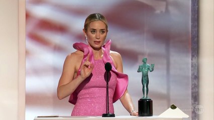 Emily Blunt Gushes Over Husband John Krasinski in SAG Award Speech for 'A Quiet Place' Win | SAG Awards 2019