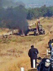 Autopista Puebla-Tlaxcala bloqueada por incendio de maquinaria