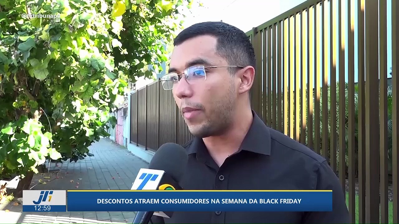 Descontos atraem consumidores na semana da Black Friday