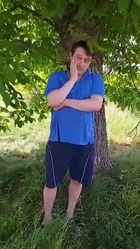 ECPU - Chłop przy matce się tłumaczy z podrywania dziewczynek