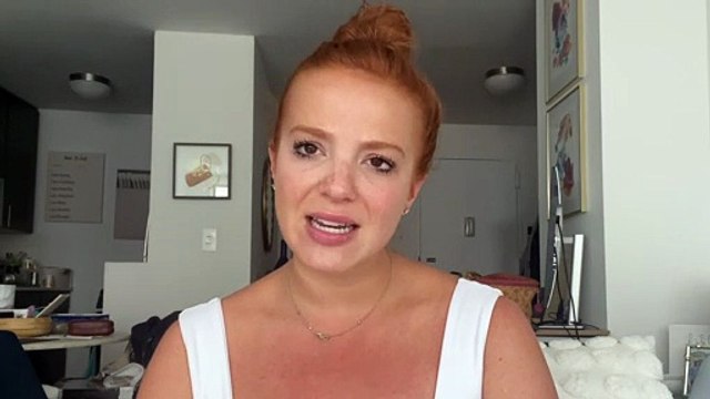 Ashley & Wynonna Judd Are Emotional Honoring Late Mom Naomi At Hall Of Fame Ceremony