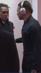 El cariñoso reencuentro entre Kylian Mbappé y Christian Karembeu