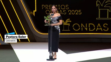 Pastora Soler, Ondas de música a la trayectoria