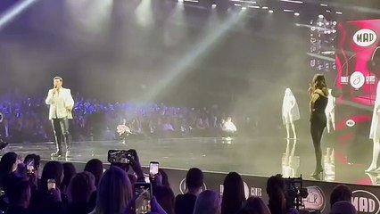 Βίκυ Καγιά  - Σάκης Ρουβάς: Ο ξέφρενος χορός τους στην έναρξη του MadWalk