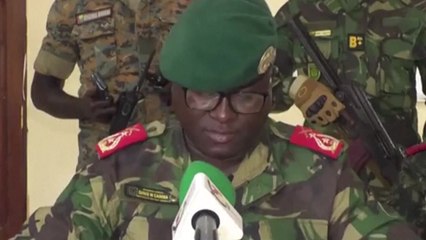 아프리카 기니비사우에서 쿠데타...군 "국가 완전 장악" / YTN