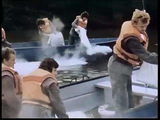 Freiwillige Feuerwehr (1976)  E08 - Öleinsatz
