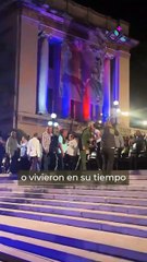 La escalinata de la Universidad de La Habana volvió a ser un sitio emblemático este 25 de noviembre