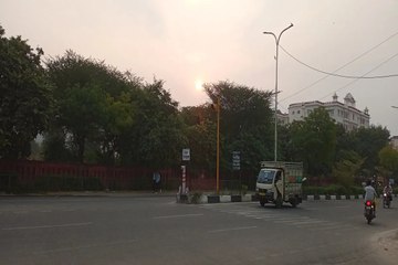 Rajasthan Weather  : जयपुर में आज सवेरे बादल छाने से धूप की रोशनी कमजोर पड़ी, सर्दी का असर बढ़ा