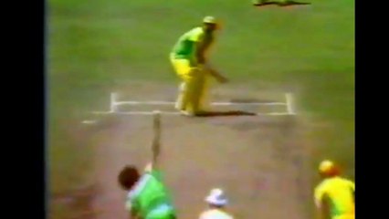 Sarfraz Nawaz Took the Wicket of Graeme Wood  2nd Match at Melbourne, Nov 22 1981 B & H Cup