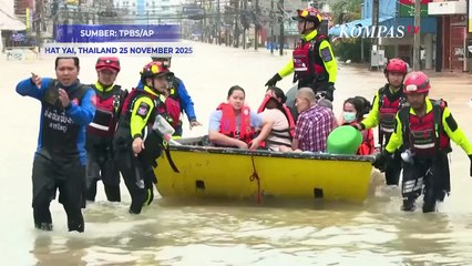 Banjir Besar Thailand, Evakuasi Dramatis Satu Keluarga dari Atap Rumah