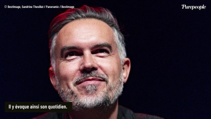 25 kilos en moins sur la balance pour Maxime Chattam ! 4 mois après l'annonce de la fin de son histoire avec Faustine Bollaert, l'écrivain transformé