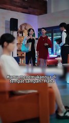 Gadis 20 tahun kabur dari pernikahan dan tak sengaja jatuh ke pelukan bos mafia,dipuja sepenuh hati!