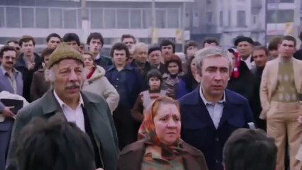 Neşeli Günler Yeşilçam Filmi (Adile Naşit, Münir Özkul, Şener Şen, Ayşen Gruda)