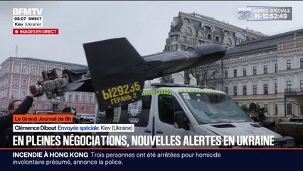 Guerre en Ukraine: à Kiev, le gouvernement expose les armes russes qui touchent la population