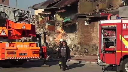Erzurum'da doğal gaz patlaması: 2 ev çöktü, yaralılar var! İddialar çok vahim!