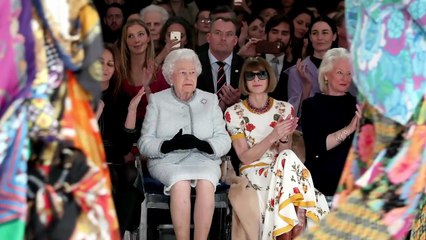 Times Queen Elizabeth Was Disrespected In Public