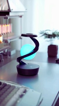 Modern Spiral LED Table Lamp ✨🌀 Sleek Bedside Light with Smooth Dimming | Stylish Decor Upgrade