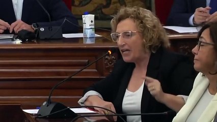 ¡Desmemoria histérica! La líder del PSOE en Alicante acusa a VOX de ser franquista… ¡cuando su padre fue alcalde con Franco!
