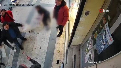 Sokak Ortasında Bıçaklı Saldırı!