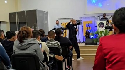 Dani Alves, entregado como predicador: "Hay que tener fe, soy la prueba de ello"