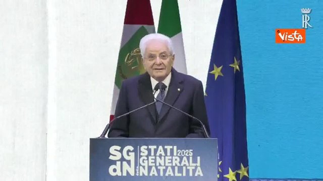 L'appello di Mattarella per la natalità: «La società invecchia, i giovani sono pochi come mai avvenuto nella storia»