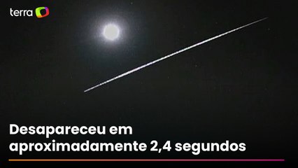 Rastro luminoso de meteoro corta o céu sobre a região central do RS; veja momento