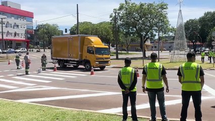Trânsito desafogado: terceira faixa é liberada na Rua Erechim