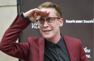 Macaulay Culkin pense que son père “mérite de mourir seul”