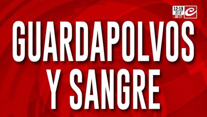 No para las violencia en las escuelas: mamá de alumno atacó a maestra a patadas y trompadas
