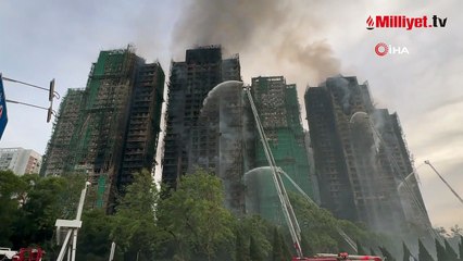 Hong Kong'daki yangın kontrol altına alındı ama yüzlerce kişiden haber alınamıyor