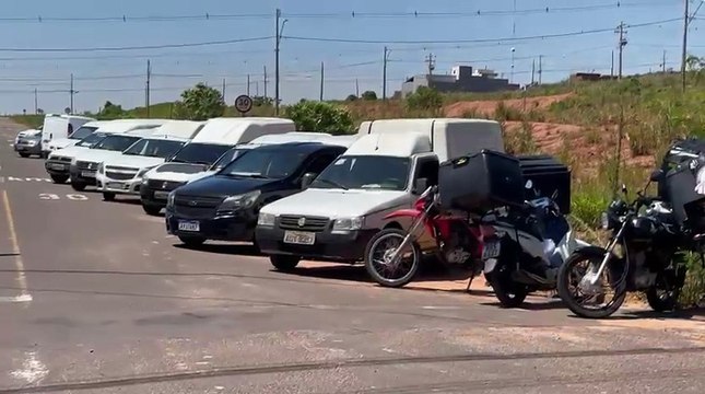 Protesto na porta da Shopee: por que entregadores interromperam entregas em Umuarama