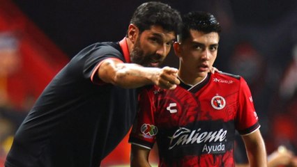 Loco Abreu asegura que Gilberto Mora ''tiene los días contados'' en la Liga MX tras goleada a Tigres