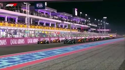 FRANCO COLAPINTO CHOCÓ en la primera curva y queda FUERA del GP de CATAR | Fórmula 1