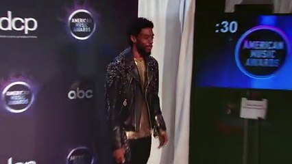 Marvel Fans Call For Chadwick Boseman's Character To Be Recast In "Black Panther" Sequel