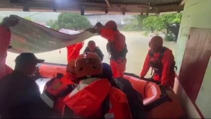 인도네시아 수마트라 섬 홍수·산사태...40여 명 사망·실종 / YTN