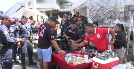 Unos 100 buhoneros han sido desalojados de los predios del Metro