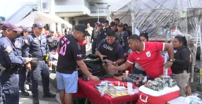 Unos 100 buhoneros han sido desalojados de los predios del Metro