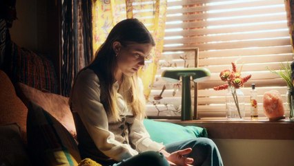 In this immersive thriller directed by Amy Redford, a young love affair becomes a menacing game of cat and mouse HD ( Drama, Thriller )