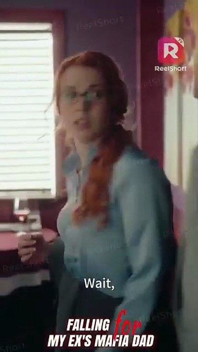 While I was still reminiscing about his kiss, he was flirting with the male waiter! | ReelShort