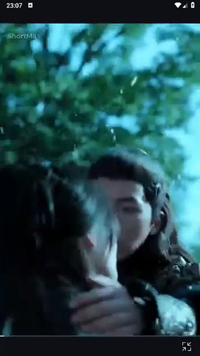 [Doblado ESP] Amor ciego por Iris ShortMAx CN ES