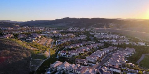 True Crime Story Smugshot S01E01 Revenge of the PTA Mom